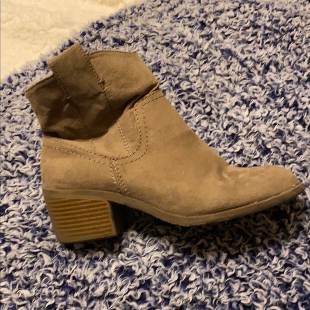 Brown boots